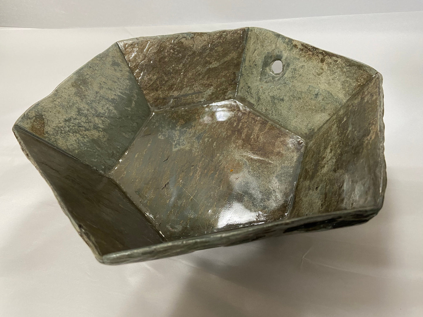 Hexagon shaped slate bowl (this exact piece)